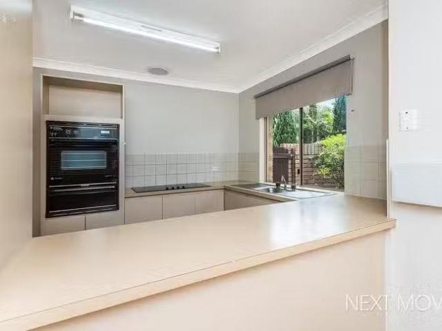 House for rent in Como, Western Australia