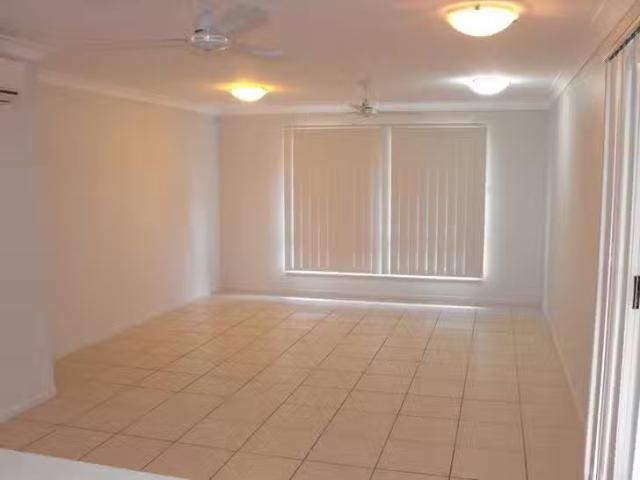 House for rent in Kelso, Queensland