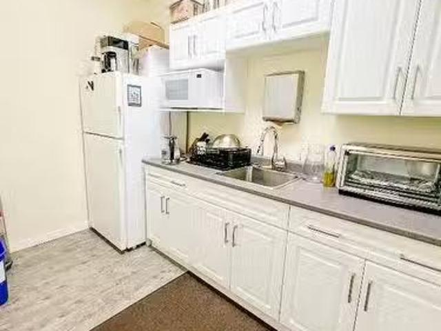 House for rent in Winfield, British Columbia