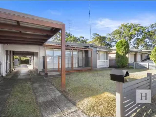 House for rent in Canton Beach, New South Wales
