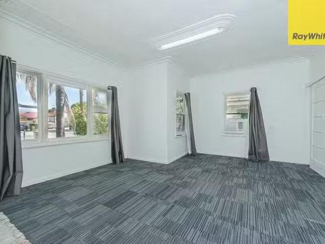 House for rent in Midvale, Western Australia