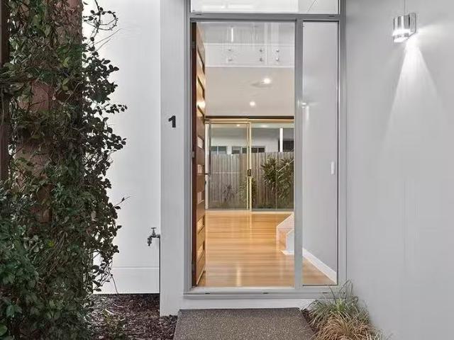 Apartment for rent in Toombul, Queensland