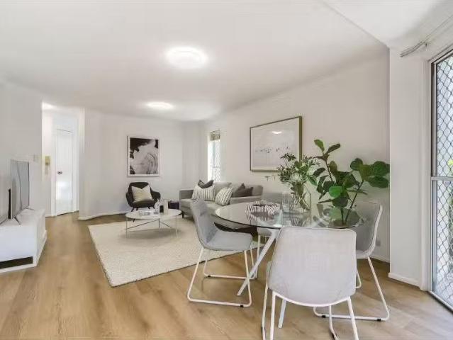 Apartment for rent in Toombul, Queensland