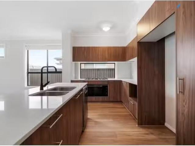 Condo for rent in Sydney, New South Wales