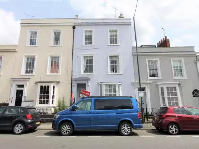 Apartment for rent in Green Close, Warwickshire