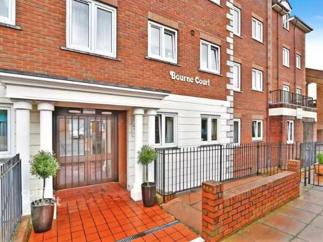 Apartment for rent in Hillview, Surrey