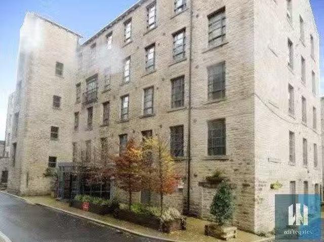 Apartment for rent in Lindley, West Yorkshire