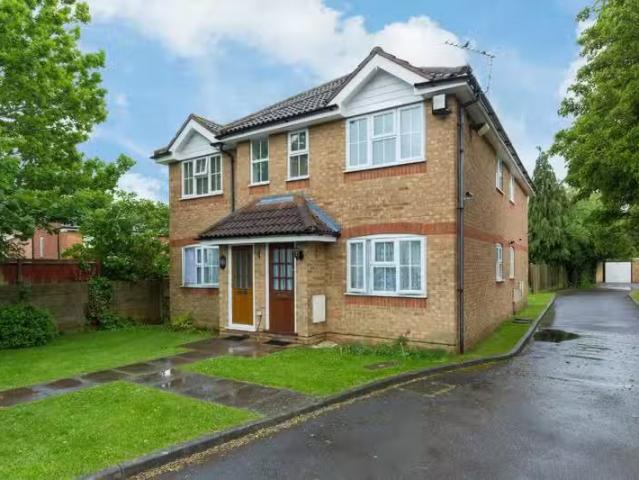Apartment for rent in Ruislip, Greater London