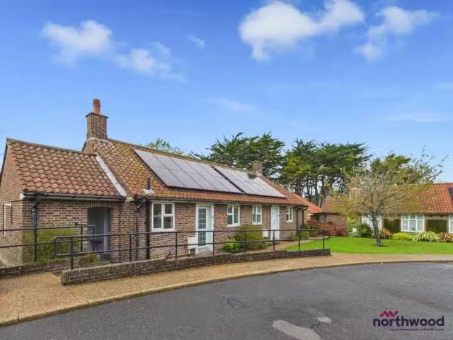 House for rent in Ratton Village, Eastbourne