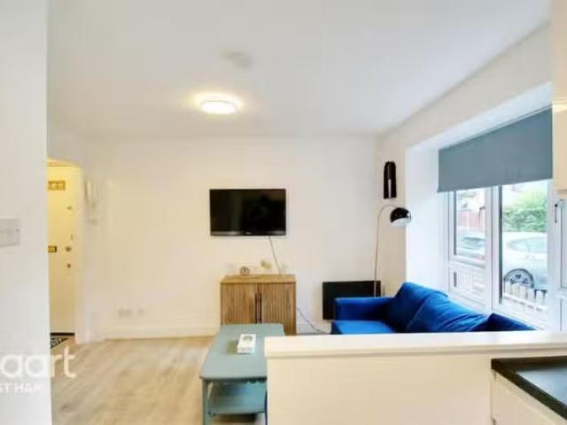 House for rent in Beckton, Greater London