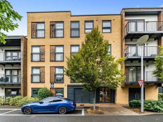 House for rent in Little Stanmore, Greater London