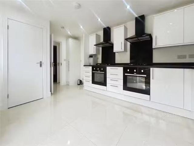 House for rent in Westborough, Surrey