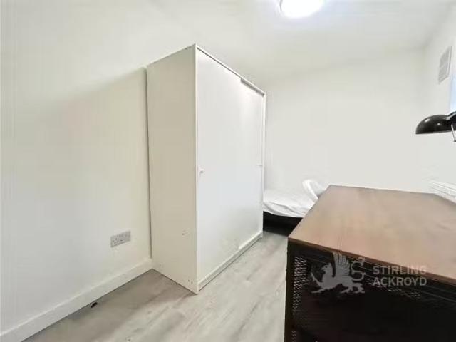 House for rent in Westborough, Surrey