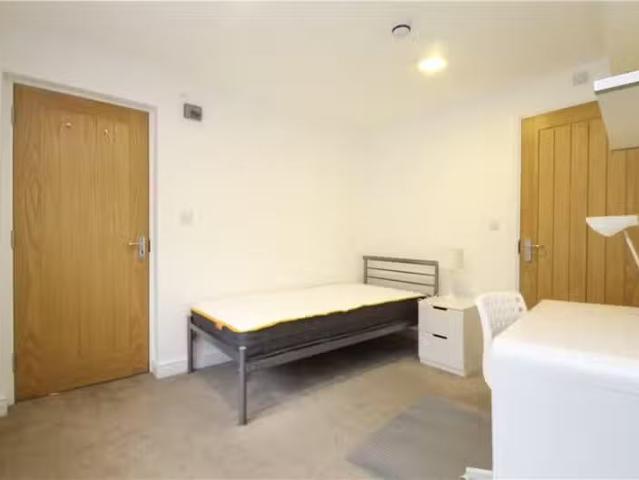 House for rent in Westborough, Surrey