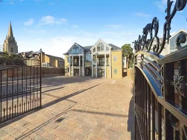 Apartment for rent in Bickley, Isle Of Man