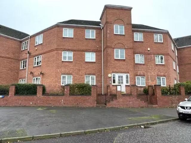 Apartment for rent in Oldbury, West Midlands