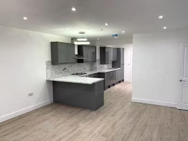 Apartment for rent in Falcon Lodge, Wales