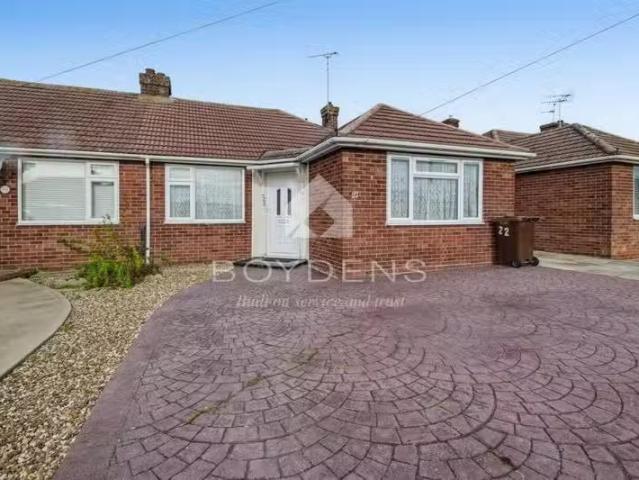 House for rent in Upper Dovercourt, Dale Hill