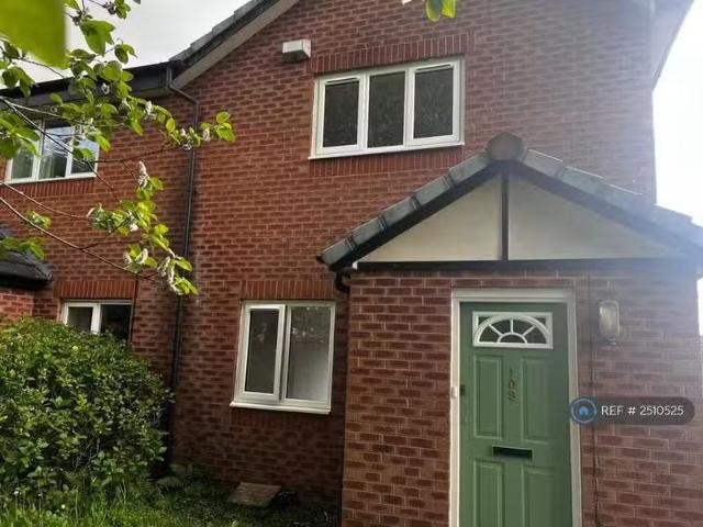 House for rent in Gigg, Bury