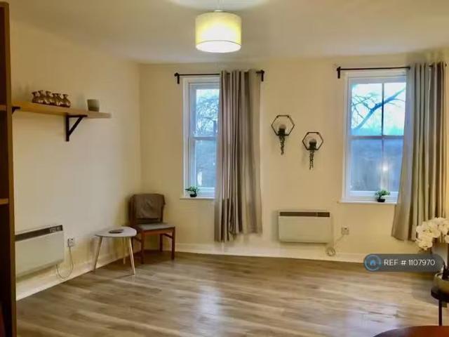 House for rent in Arkley, Greater London