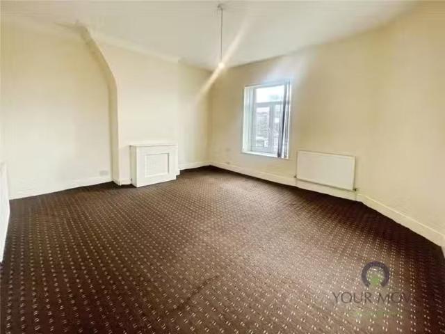 House for rent in Queen's Park, Blackburn