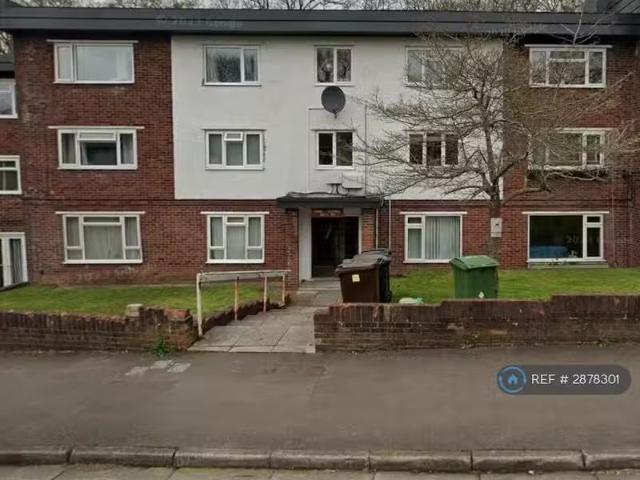 House for rent in Rhydypenau, Falcon Lodge