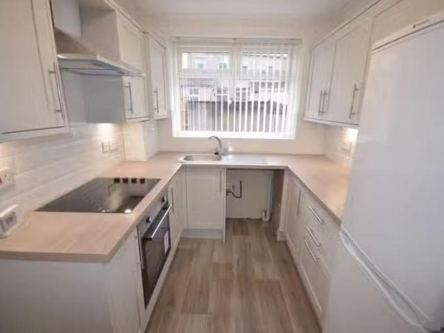 House for rent in Little Moor End, Backburn