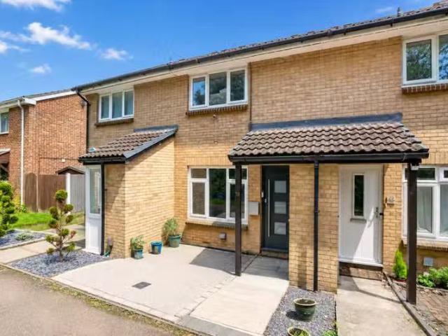House for rent in Five Acres, Hertfordshire
