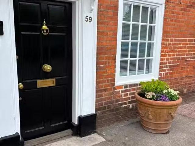 House for rent in North Bourne, Surrey Heath