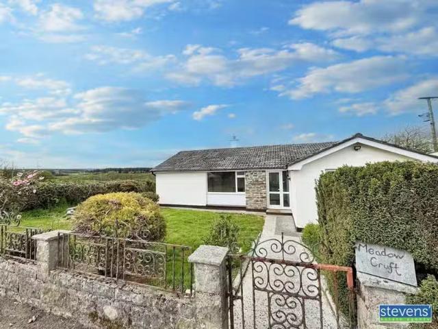 House for rent in Brandis Corner, Devon
