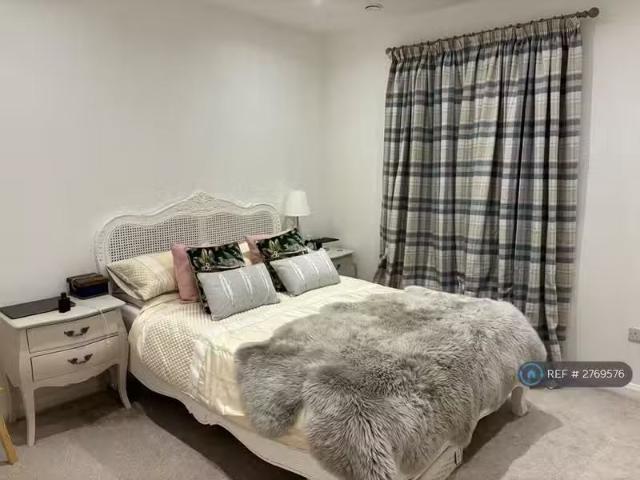 House for rent in Westbourne, Key Street