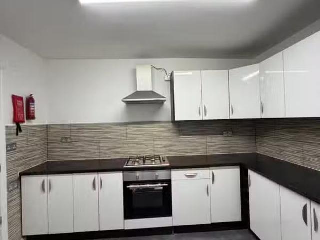 House for rent in London Borough of Newham, Greater London