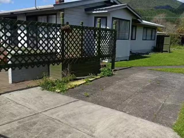 Apartment for rent in Blackhead, Otago