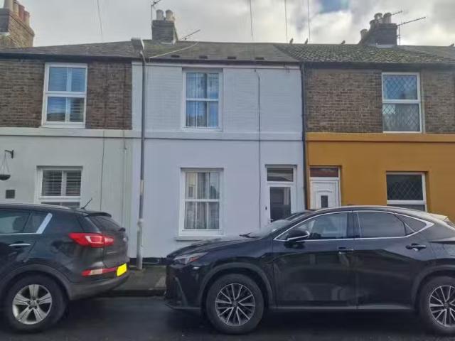 House for rent in Worth, Ash