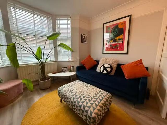 House for rent in The Wrythe, Greater London