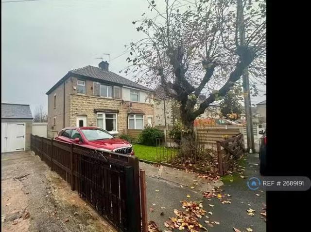 House for rent in Slack Side, West Yorkshire