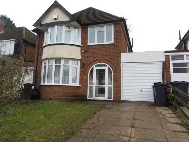 House for rent in Wake Green, West Midlands