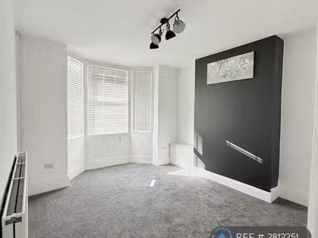 House for rent in Costhorpe, East Midlands
