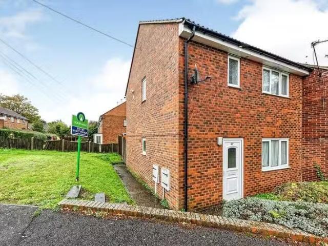 House for rent in St. Dunstan's, The Bridge