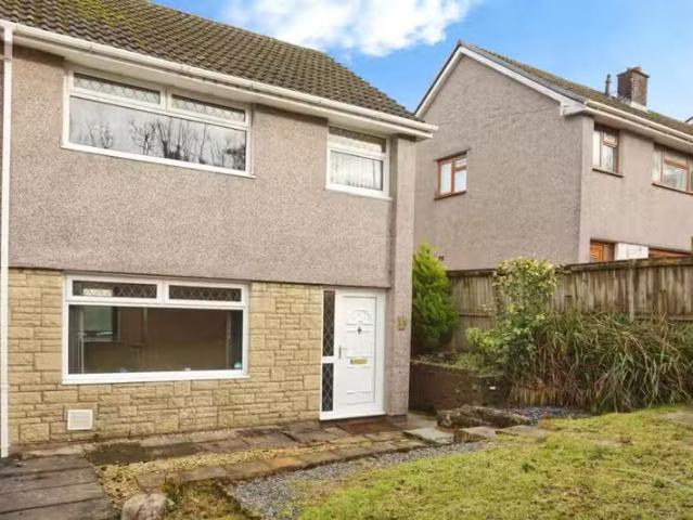 House for rent in Caerphilly, Wales