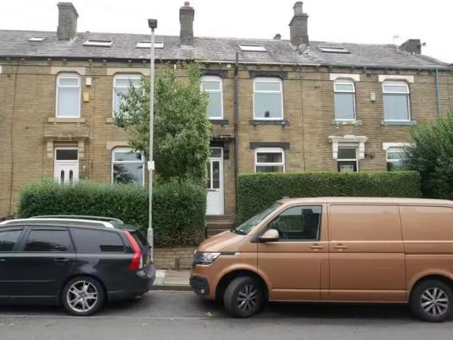 House for rent in Low Moor, West Yorkshire