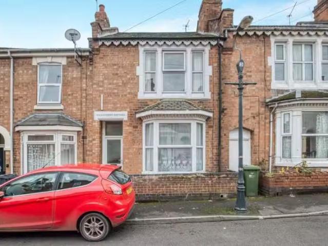 House for rent in Green Close, Warwickshire