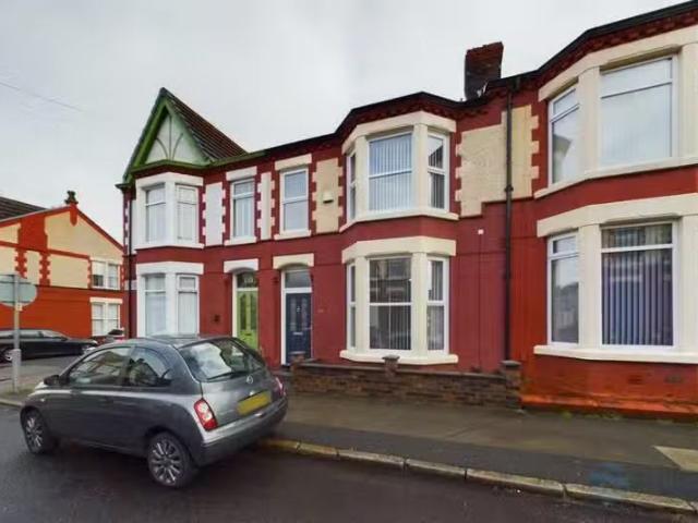 House for rent in Calderstones