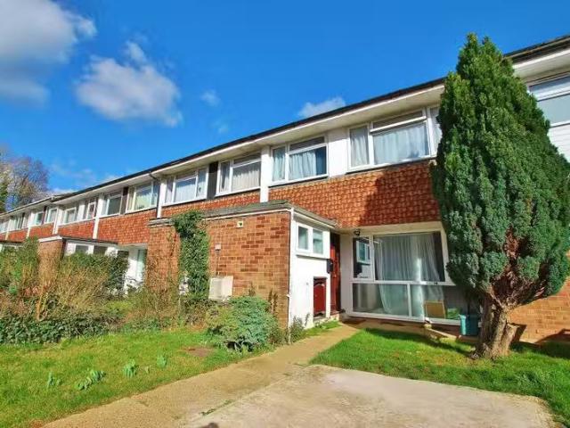 House for rent in Westborough, Surrey