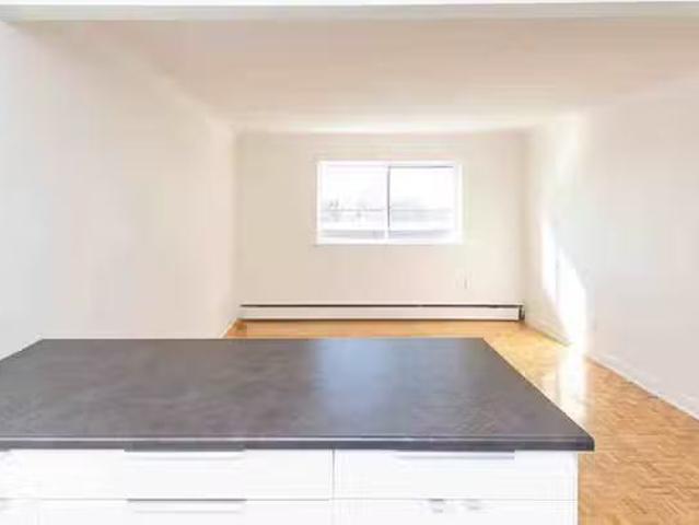 Condo for rent in Mulhurst Bay, Ontario