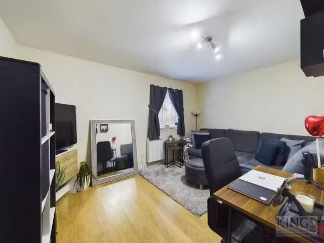 Apartment for rent in Stanborough, Fretherne