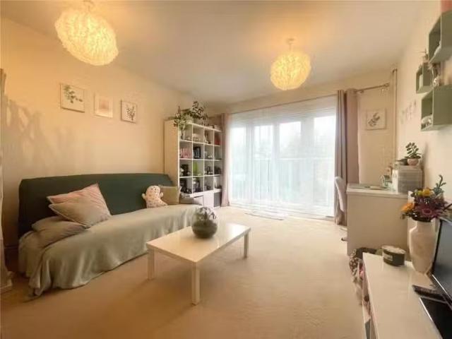 Apartment for rent in New Southgate, Greater London