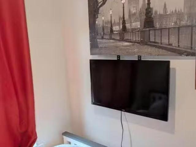 House for rent in Chesham, Bury