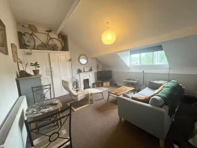 House for rent in Priestthorpe, Crossflatts