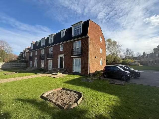 House for rent in Enfield, Greater London